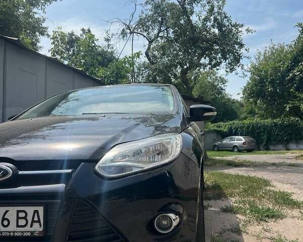 Черный Форд Фокус, объемом двигателя 2 л и пробегом 176 тыс. км за 7500 $, фото 3 на Automoto.ua