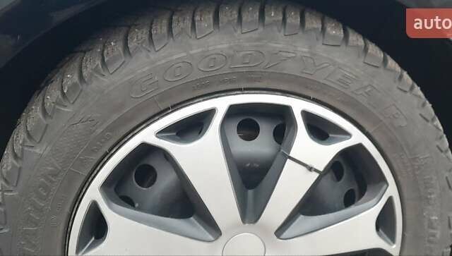 Чорний Форд Фокус, об'ємом двигуна 2 л та пробігом 227 тис. км за 7800 $, фото 6 на Automoto.ua