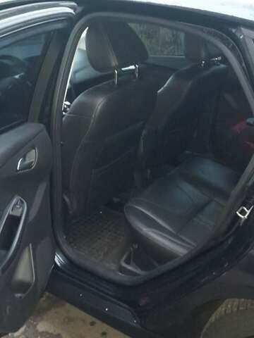 Чорний Форд Фокус, об'ємом двигуна 2 л та пробігом 227 тис. км за 7800 $, фото 2 на Automoto.ua