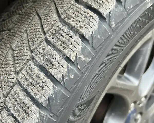 Чорний Форд Фокус, об'ємом двигуна 2 л та пробігом 121 тис. км за 7500 $, фото 12 на Automoto.ua