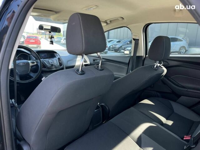 Черный Форд Фокус, объемом двигателя 2 л и пробегом 184 тыс. км за 6940 $, фото 28 на Automoto.ua