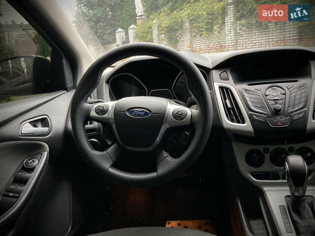 Черный Форд Фокус, объемом двигателя 2 л и пробегом 216 тыс. км за 7200 $, фото 11 на Automoto.ua