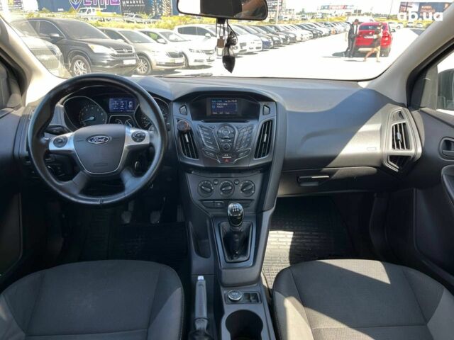 Черный Форд Фокус, объемом двигателя 2 л и пробегом 184 тыс. км за 6940 $, фото 26 на Automoto.ua