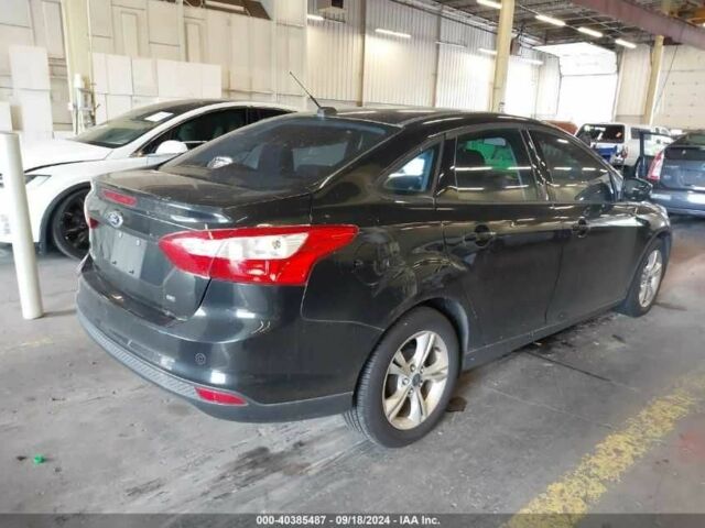 Черный Форд Фокус, объемом двигателя 2 л и пробегом 165 тыс. км за 1200 $, фото 3 на Automoto.ua