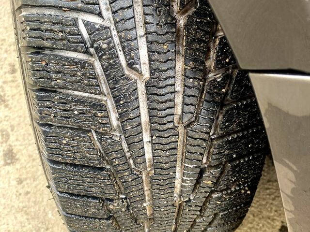 Черный Форд Фокус, объемом двигателя 2 л и пробегом 223 тыс. км за 6800 $, фото 7 на Automoto.ua