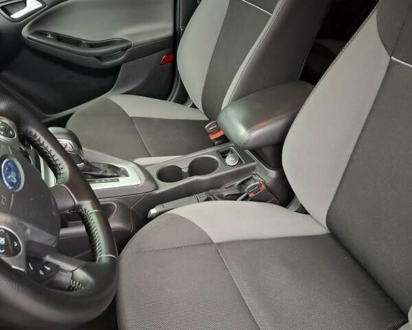 Чорний Форд Фокус, об'ємом двигуна 2 л та пробігом 178 тис. км за 7300 $, фото 28 на Automoto.ua