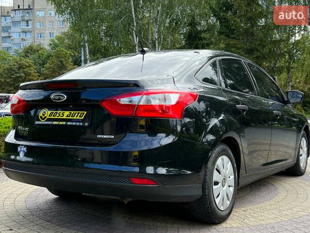 Форд Фокус 2013 в Львове на Automoto.ua Черный Форд Фокус, объемом двигателя 2 л и пробегом 230 тыс. км за 6999 $, фото 6 на Automoto.ua