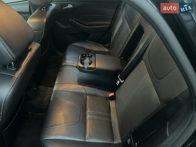 Чорний Форд Фокус, об'ємом двигуна 2 л та пробігом 163 тис. км за 7700 $, фото 16 на Automoto.ua