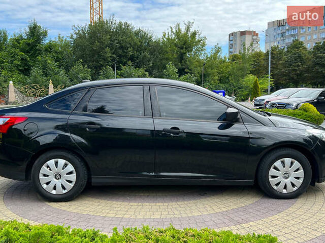 Форд Фокус 2013 в Львове на Automoto.ua Черный Форд Фокус, объемом двигателя 2 л и пробегом 230 тыс. км за 6999 $, фото 7 на Automoto.ua