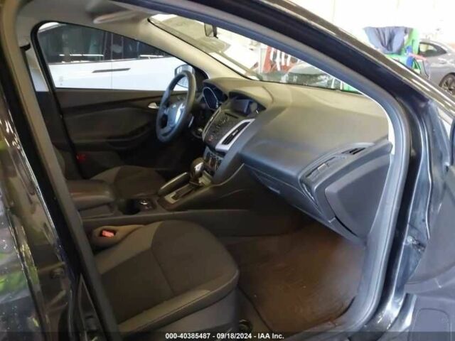 Черный Форд Фокус, объемом двигателя 2 л и пробегом 165 тыс. км за 1200 $, фото 7 на Automoto.ua