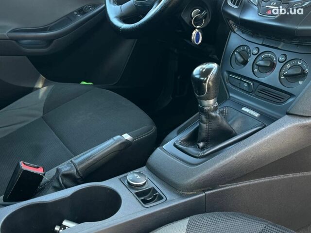 Черный Форд Фокус, объемом двигателя 2 л и пробегом 184 тыс. км за 6940 $, фото 19 на Automoto.ua