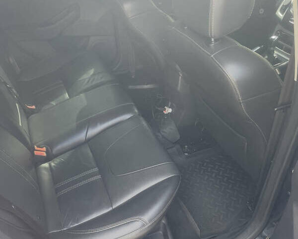 Черный Форд Фокус, объемом двигателя 1 л и пробегом 198 тыс. км за 5800 $, фото 4 на Automoto.ua