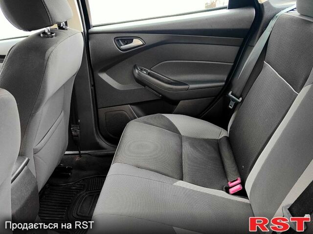Форд Фокус 2013 у Хмельницькому на Automoto.ua Чорний Форд Фокус, об'ємом двигуна 2 л та пробігом 141 тис. км за 9500 $, фото 1 на Automoto.ua