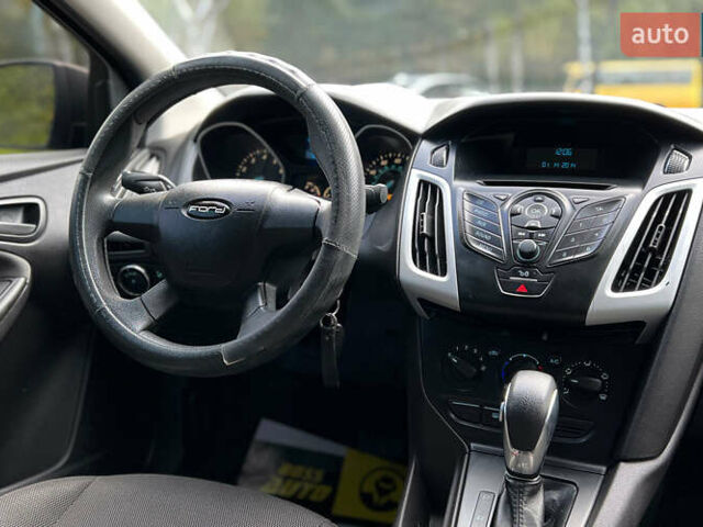Форд Фокус 2013 в Львове на Automoto.ua Черный Форд Фокус, объемом двигателя 2 л и пробегом 230 тыс. км за 6999 $, фото 17 на Automoto.ua