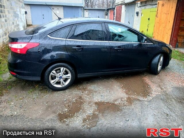 Чорний Форд Фокус, об'ємом двигуна 1 л та пробігом 260 тис. км за 8000 $, фото 1 на Automoto.ua