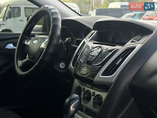 Форд Фокус 2014 в Николаеве на Automoto.ua Черный Форд Фокус, объемом двигателя 2 л и пробегом 229 тыс. км за 7500 $, фото 7 на Automoto.ua
