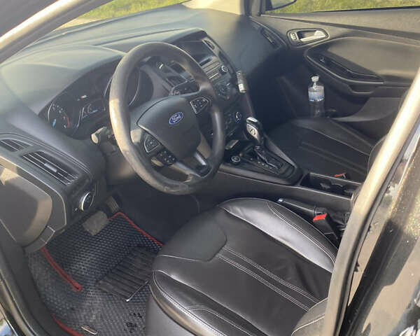 Черный Форд Фокус, объемом двигателя 2 л и пробегом 174 тыс. км за 7800 $, фото 7 на Automoto.ua