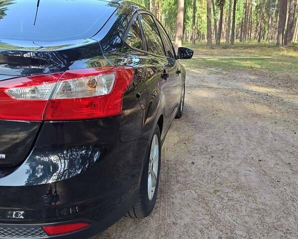 Черный Форд Фокус, объемом двигателя 2 л и пробегом 160 тыс. км за 7700 $, фото 6 на Automoto.ua