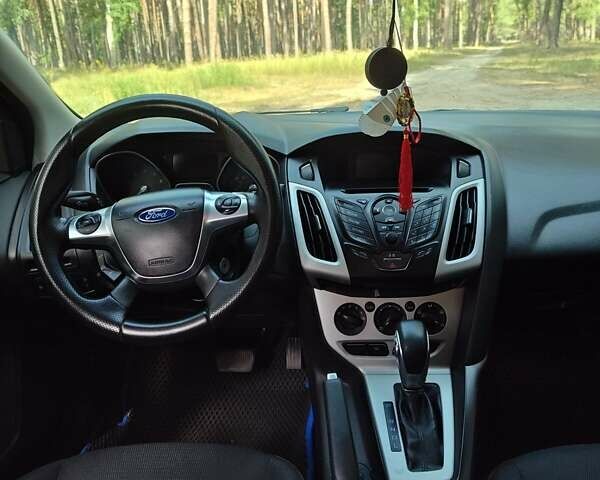 Черный Форд Фокус, объемом двигателя 2 л и пробегом 160 тыс. км за 7700 $, фото 5 на Automoto.ua