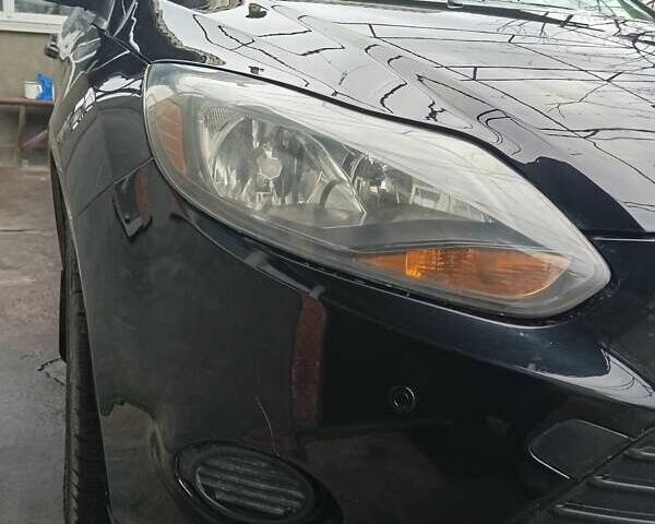 Чорний Форд Фокус, об'ємом двигуна 2 л та пробігом 230 тис. км за 7500 $, фото 6 на Automoto.ua