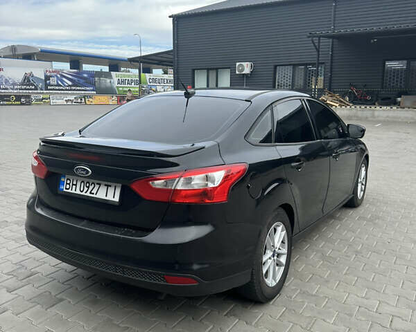 Чорний Форд Фокус, об'ємом двигуна 2 л та пробігом 80 тис. км за 6800 $, фото 2 на Automoto.ua