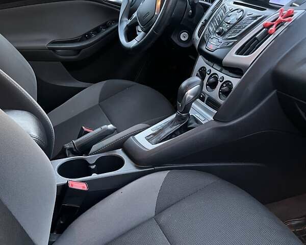 Черный Форд Фокус, объемом двигателя 2 л и пробегом 163 тыс. км за 6700 $, фото 8 на Automoto.ua