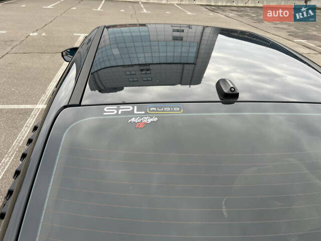 Черный Форд Фокус, объемом двигателя 2 л и пробегом 300 тыс. км за 7500 $, фото 11 на Automoto.ua