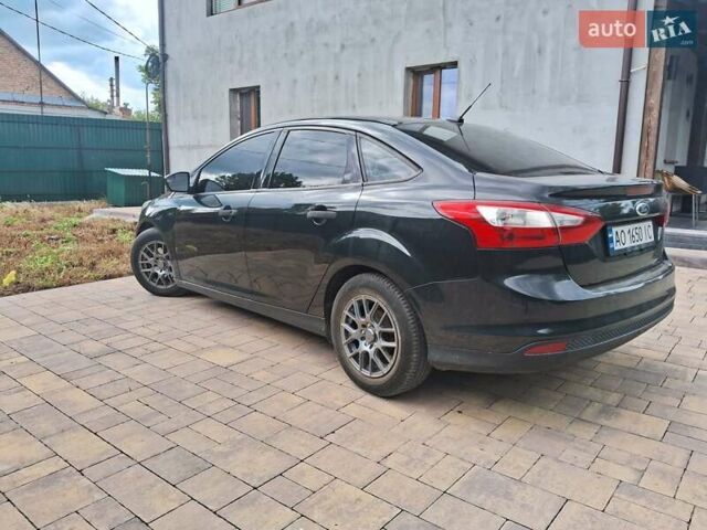 Черный Форд Фокус, объемом двигателя 2 л и пробегом 222 тыс. км за 8700 $, фото 3 на Automoto.ua