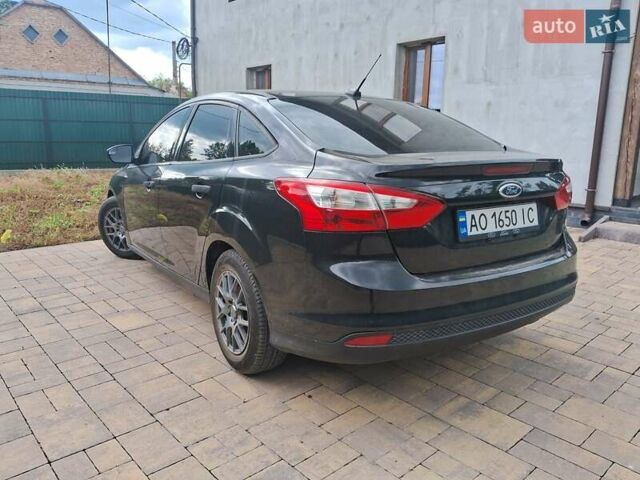 Черный Форд Фокус, объемом двигателя 2 л и пробегом 222 тыс. км за 8700 $, фото 1 на Automoto.ua