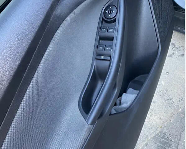 Черный Форд Фокус, объемом двигателя 2 л и пробегом 216 тыс. км за 7199 $, фото 6 на Automoto.ua