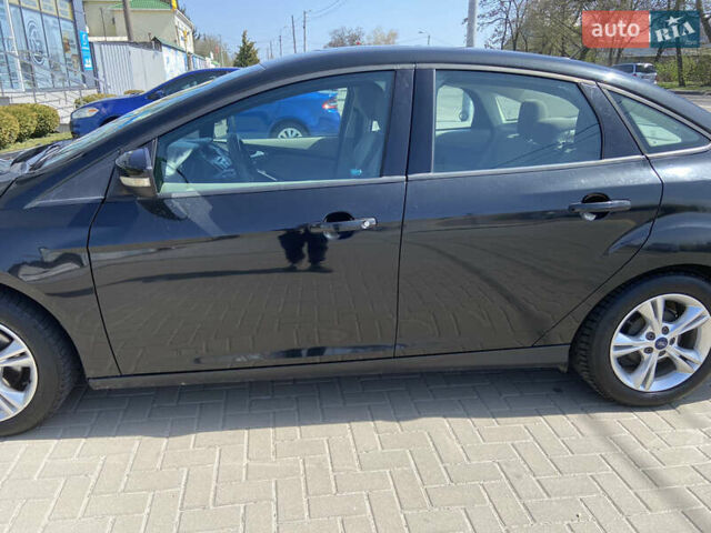 Чорний Форд Фокус, об'ємом двигуна 2 л та пробігом 130 тис. км за 7100 $, фото 8 на Automoto.ua