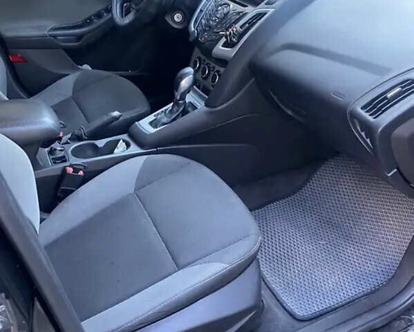 Черный Форд Фокус, объемом двигателя 2 л и пробегом 216 тыс. км за 7199 $, фото 5 на Automoto.ua