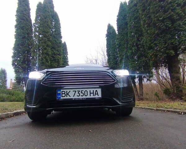 Черный Форд Фокус, объемом двигателя 2 л и пробегом 154 тыс. км за 7800 $, фото 3 на Automoto.ua