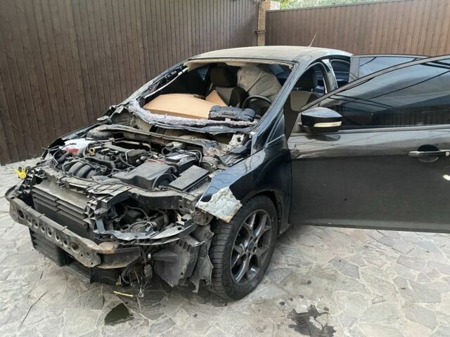 Чорний Форд Фокус, об'ємом двигуна 2 л та пробігом 199 тис. км за 5250 $, фото 18 на Automoto.ua