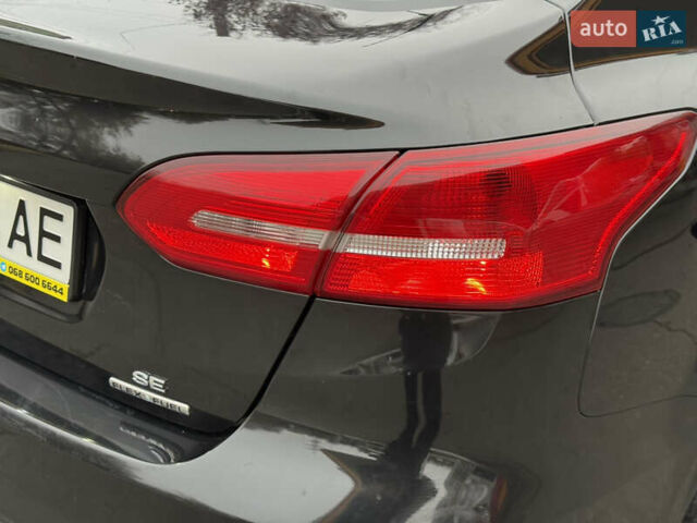 Черный Форд Фокус, объемом двигателя 2.02 л и пробегом 206 тыс. км за 6699 $, фото 26 на Automoto.ua