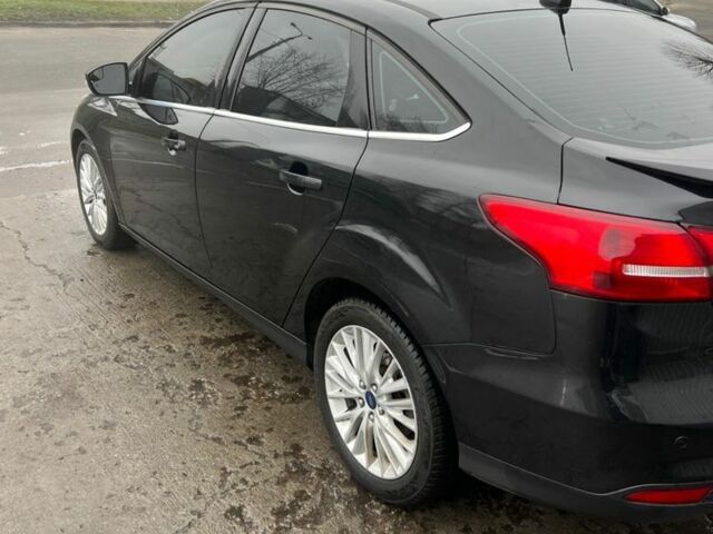 Чорний Форд Фокус, об'ємом двигуна 2 л та пробігом 167 тис. км за 8500 $, фото 5 на Automoto.ua