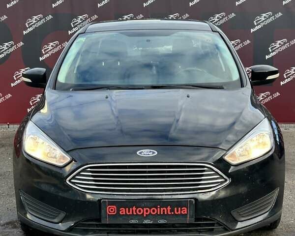 Чорний Форд Фокус, об'ємом двигуна 2 л та пробігом 156 тис. км за 8300 $, фото 1 на Automoto.ua