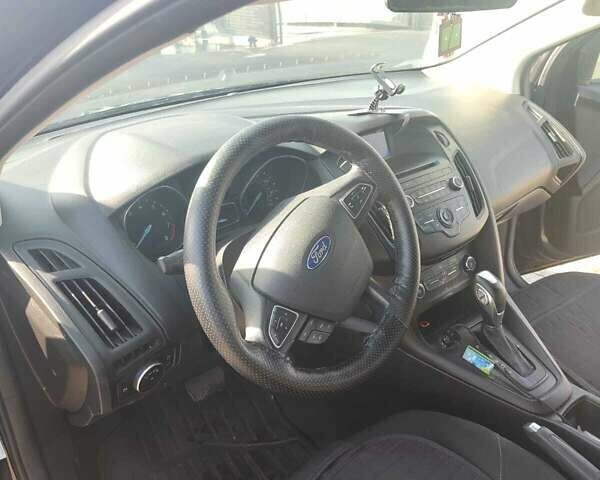 Черный Форд Фокус, объемом двигателя 2 л и пробегом 177 тыс. км за 9000 $, фото 2 на Automoto.ua