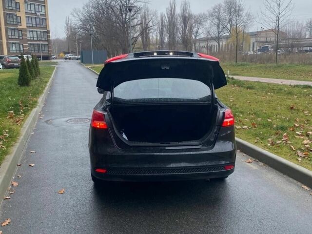 Черный Форд Фокус, объемом двигателя 2 л и пробегом 147 тыс. км за 7500 $, фото 20 на Automoto.ua