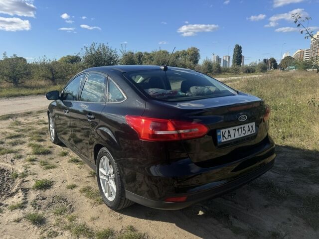 Черный Форд Фокус, объемом двигателя 2 л и пробегом 220 тыс. км за 7200 $, фото 7 на Automoto.ua