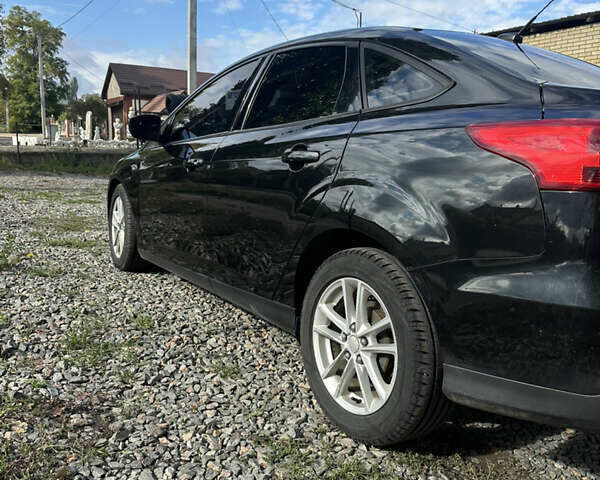 Чорний Форд Фокус, об'ємом двигуна 2 л та пробігом 260 тис. км за 8600 $, фото 9 на Automoto.ua