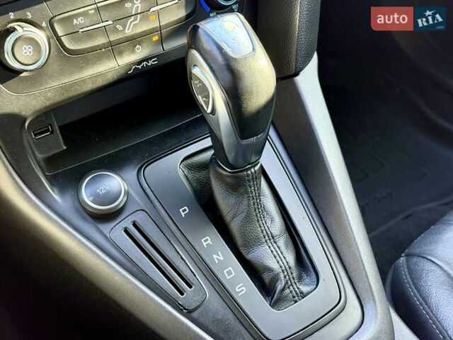 Черный Форд Фокус, объемом двигателя 2 л и пробегом 210 тыс. км за 7800 $, фото 16 на Automoto.ua