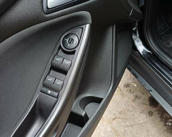 Черный Форд Фокус, объемом двигателя 2 л и пробегом 162 тыс. км за 7900 $, фото 7 на Automoto.ua