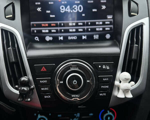 Форд Фокус 2015 в Виннице на Automoto.ua Черный Форд Фокус, объемом двигателя 2 л и пробегом 275 тыс. км за 6999 $, фото 46 на Automoto.ua
