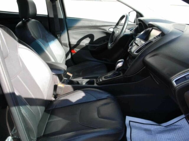 Черный Форд Фокус, объемом двигателя 2 л и пробегом 73 тыс. км за 1400 $, фото 5 на Automoto.ua