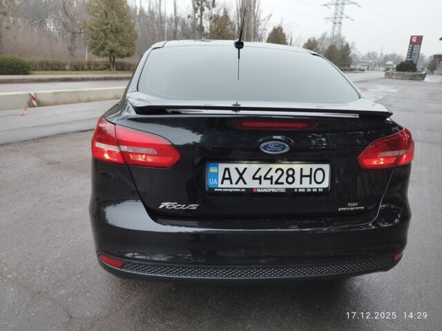 Черный Форд Фокус, объемом двигателя 2 л и пробегом 195 тыс. км за 7900 $, фото 2 на Automoto.ua