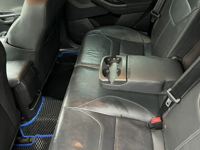 Чорний Форд Фокус, об'ємом двигуна 2 л та пробігом 167 тис. км за 8500 $, фото 11 на Automoto.ua