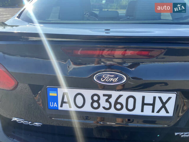 Чорний Форд Фокус, об'ємом двигуна 2 л та пробігом 109 тис. км за 7500 $, фото 16 на Automoto.ua