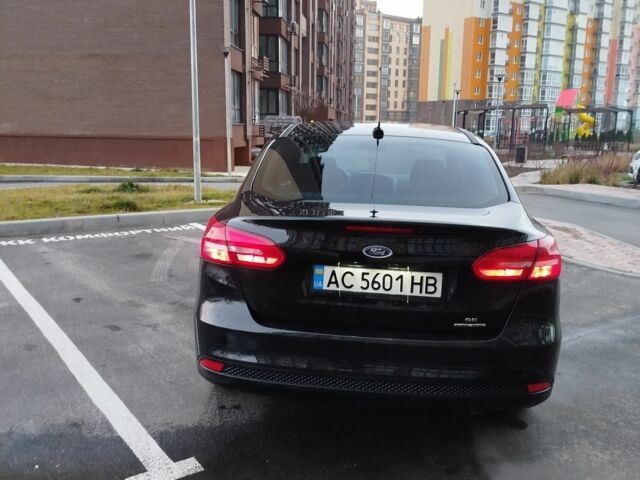 Черный Форд Фокус, объемом двигателя 2 л и пробегом 147 тыс. км за 7500 $, фото 6 на Automoto.ua