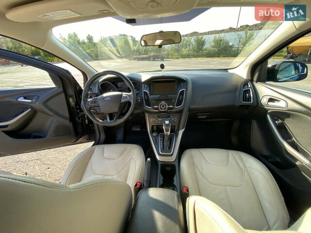 Чорний Форд Фокус, об'ємом двигуна 2 л та пробігом 109 тис. км за 7500 $, фото 27 на Automoto.ua